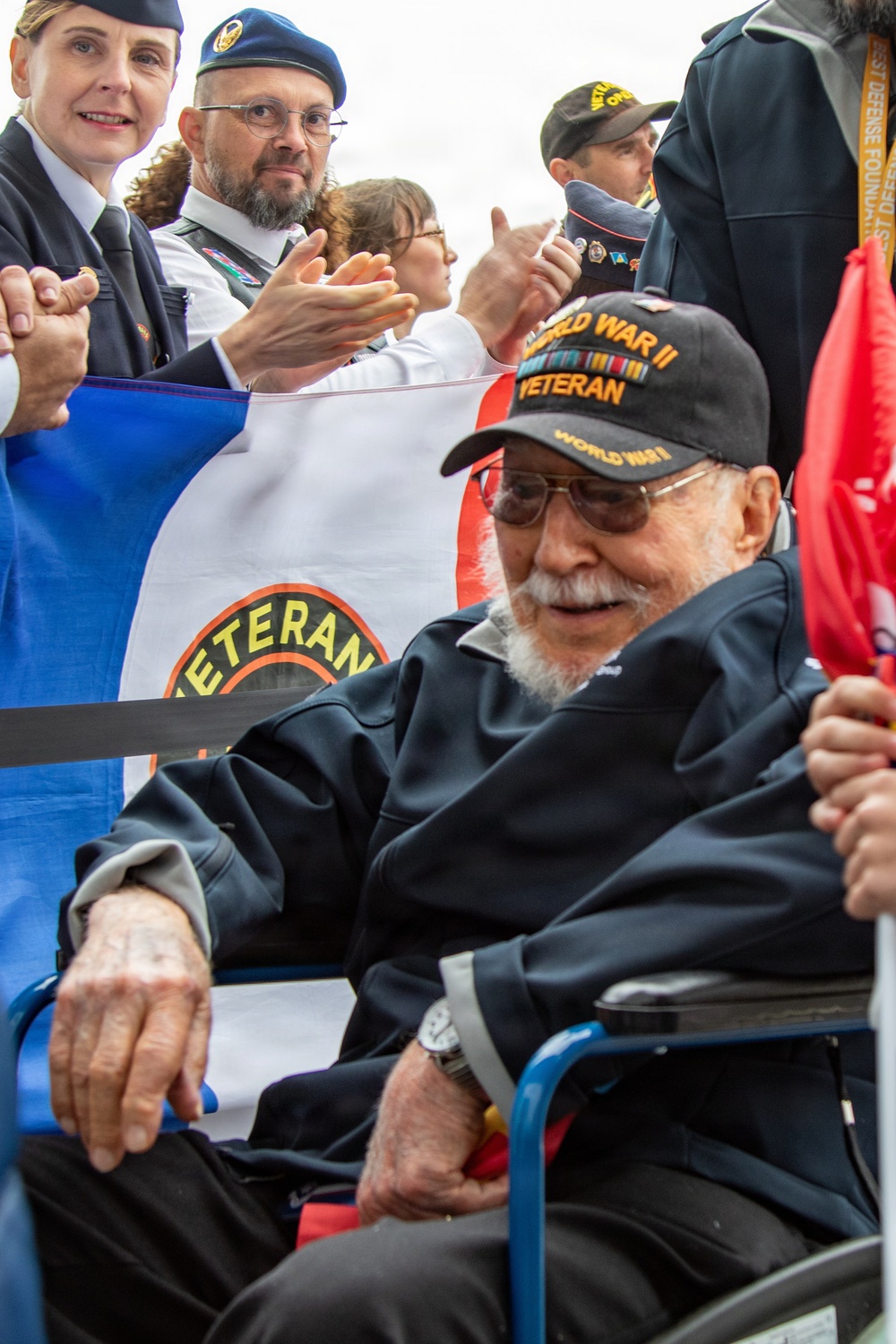 WWII veterans honored upon arrival to D-Day 82 commemoration in France