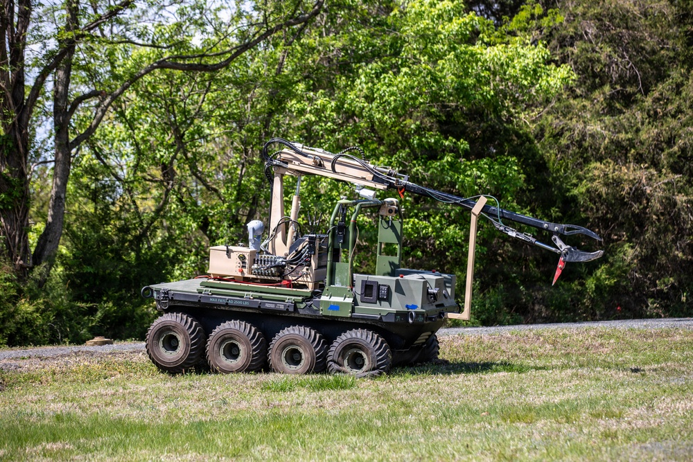 Army researchers modernize breaching for ground platforms through AI-enabled explosive hazard detection