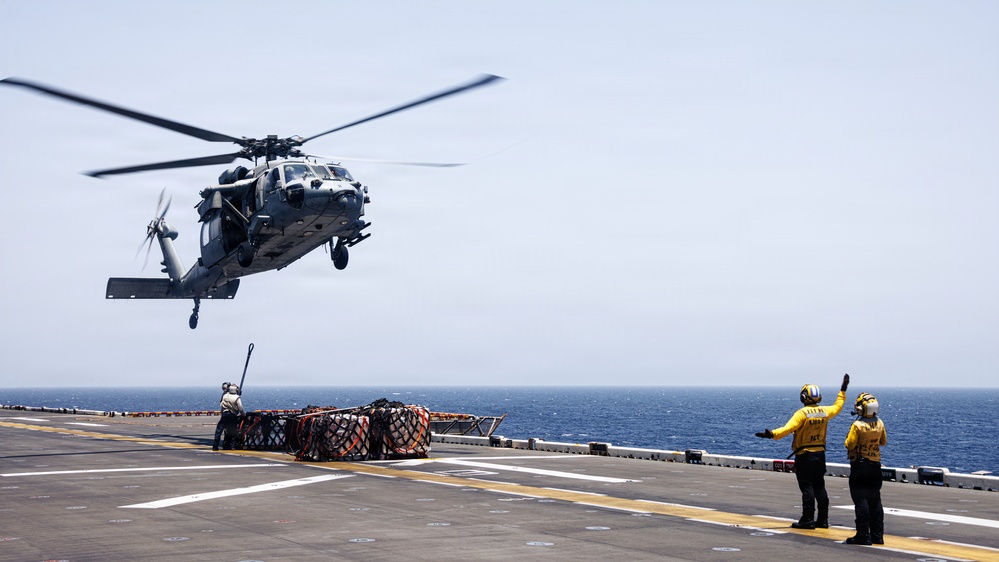 31st MEU | Vertical Replenishment aboard USS Tripoli (LHA 7)