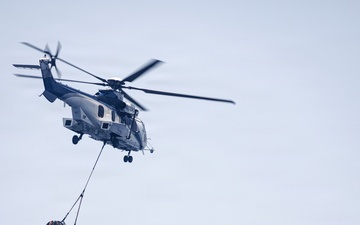 31st MEU | Vertical Replenishment aboard USS Tripoli (LHA 7)