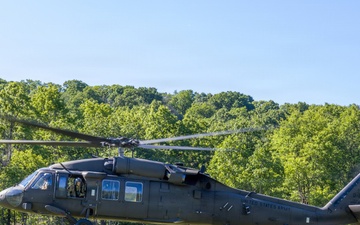 2-104th GSAB conducts air insertion training at Fort Indiantown Gap