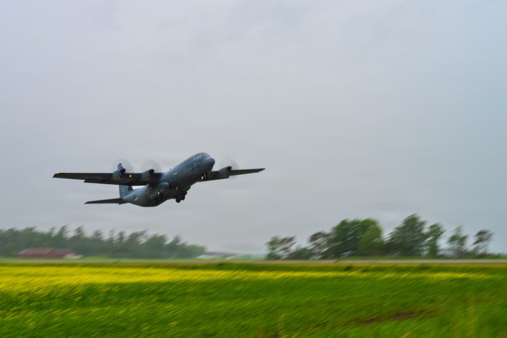 37th Airlift Squadron, 86th Operations Support Squadron execute historic highway landing in Sweden