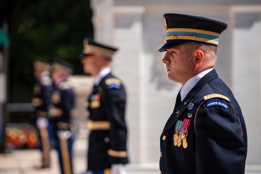 General Commander of the Polish Armed Forces Lt. Gen. Marek Sokolowski Visits ANC