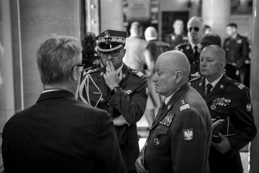 General Commander of the Polish Armed Forces Lt. Gen. Marek Sokolowski Visits ANC