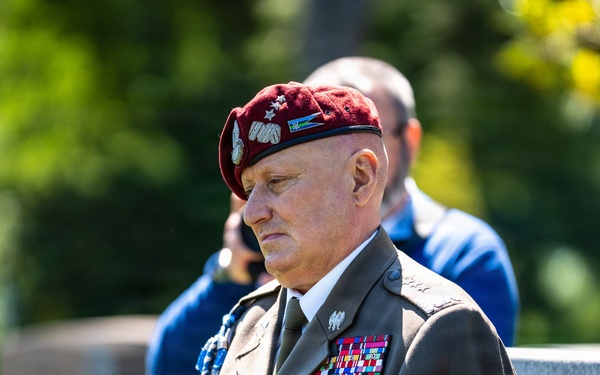 General Commander of the Polish Armed Forces Lt. Gen. Marek Sokolowski Visits ANC