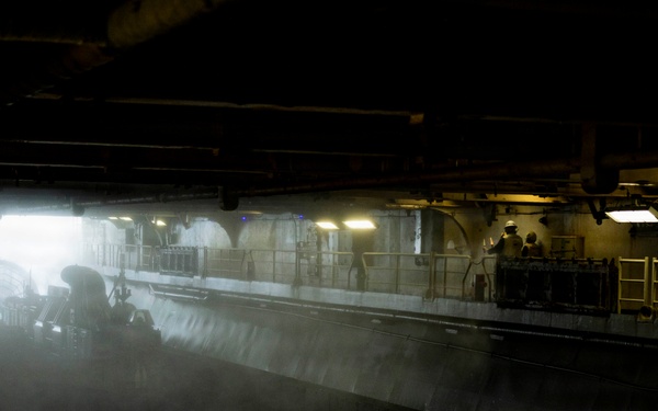 USS Iwo Jima Conducts a LCAC OPS