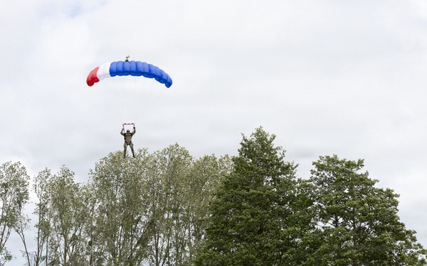 Airborne Legacy: Remembrance Bowl 2026