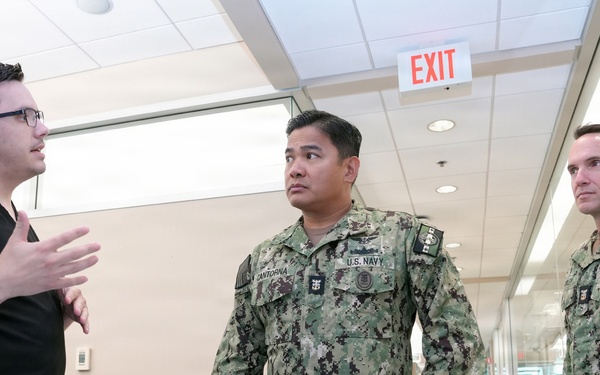 BUMED Hospital Corps Director visits NAMRU San Antonio