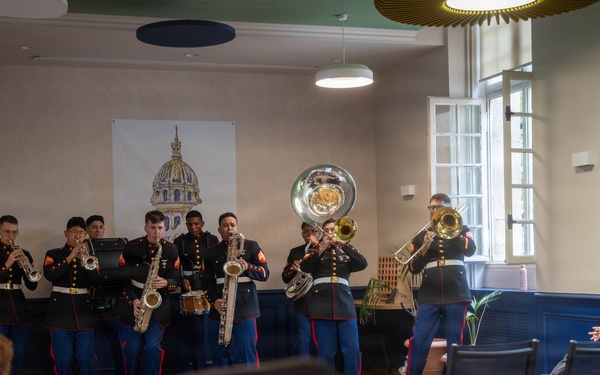 2nd Marine Division Band performs at Les Invalides, France