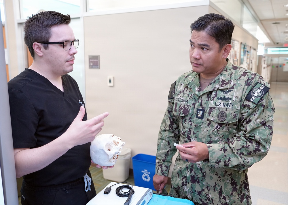 BUMED Hospital Corps Director visits NAMRU San Antonio