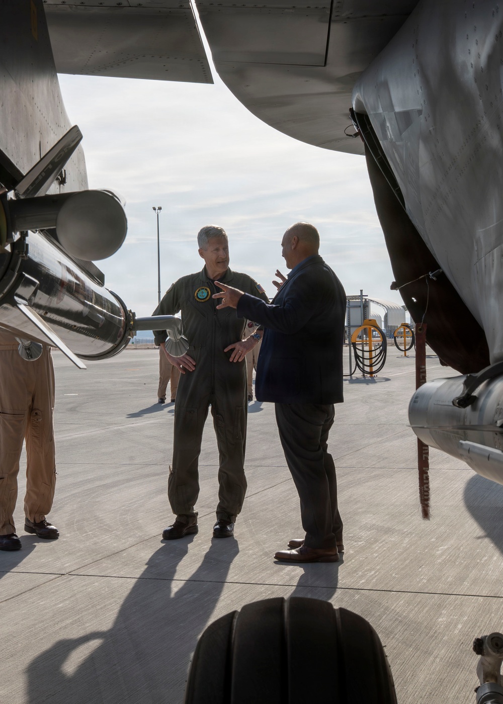 COMPACFLT visits Naval Air Weapons Station China Lake