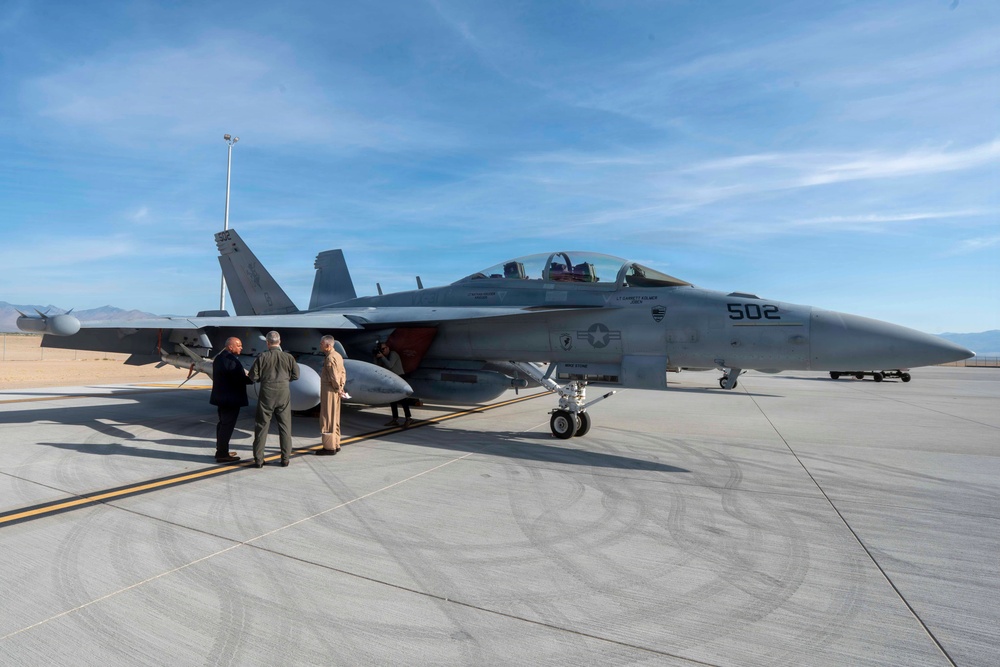 COMPACFLT visits Naval Air Weapons Station China Lake