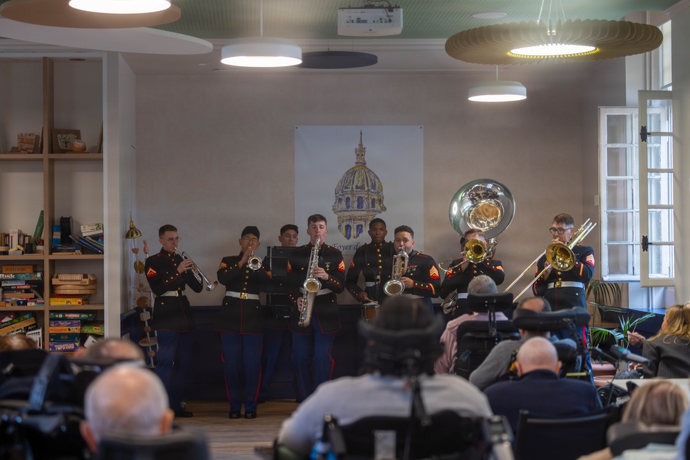 2nd Marine Division Band performs at Les Invalides, France