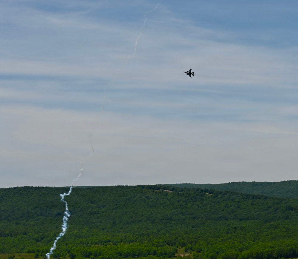 148th ASOS Airmen train with F-16s calling in strikes