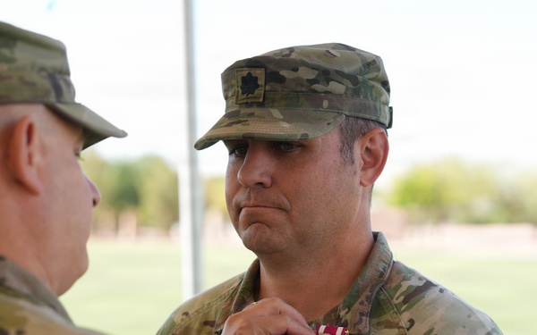 Outgoing 4-27 Field Artillery commander awarded Meritorious Service Medal