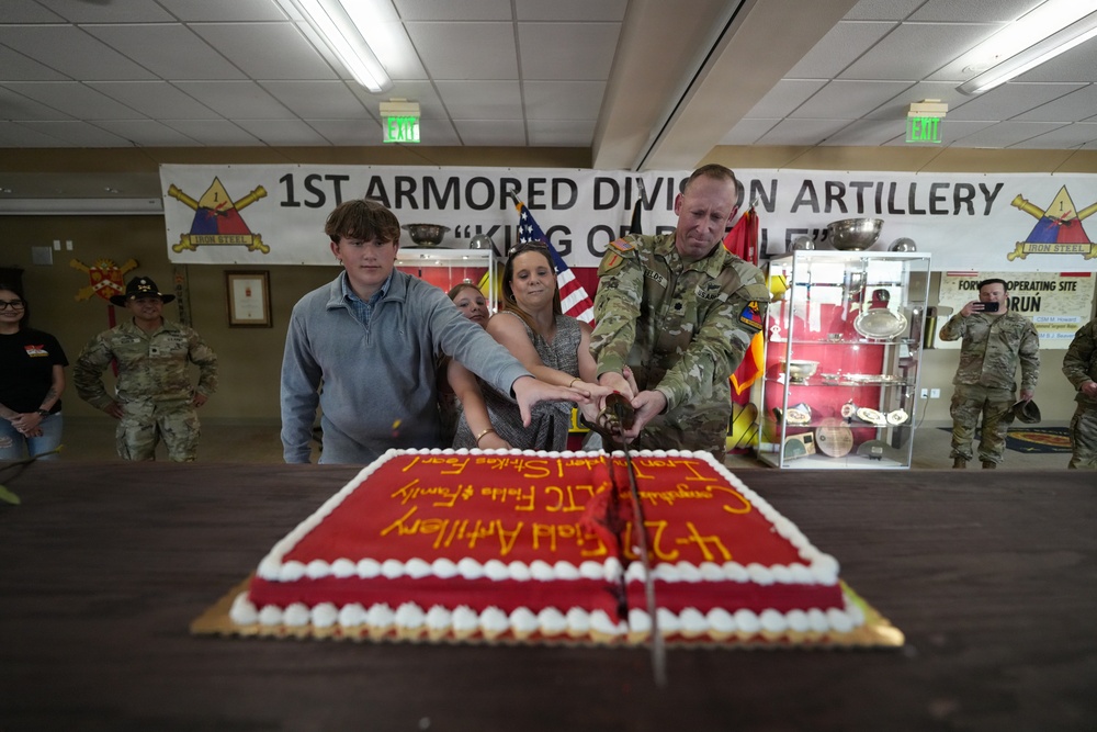 A sweet tradition: 4-27 Field Artillery welcomes new leadership with ceremonial cake cutting