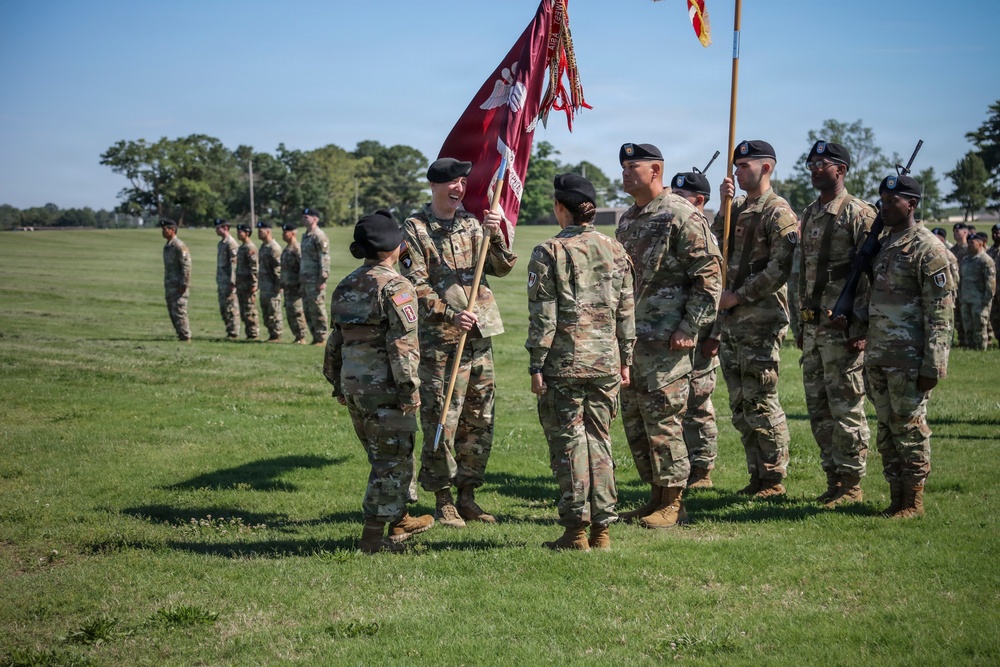 586th Field Hospital Welcomes New Commander