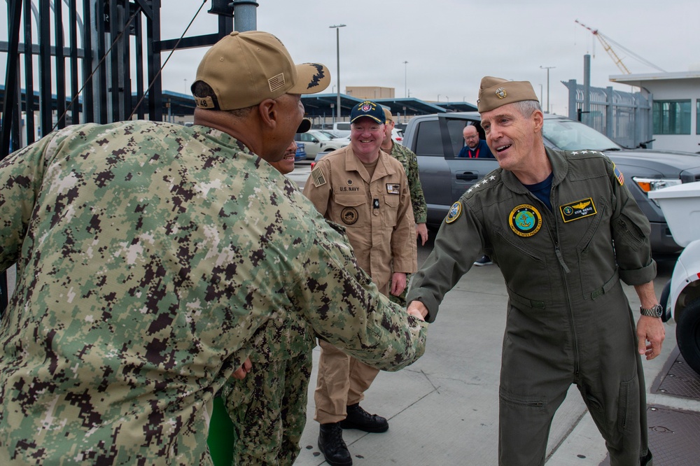 Adm. Koehler Visits USS Ashland