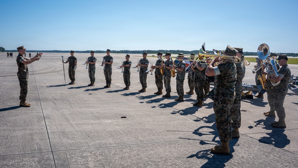 VMA-223 Harrier sundown ceremony