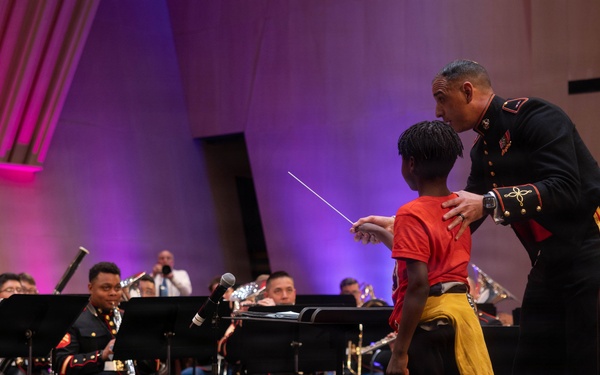 2nd Marine Division Band performs at Cité de la Musique et de la Danse de Soissons, France