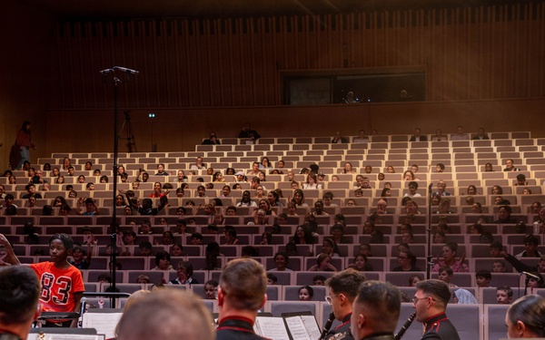 2nd Marine Division Band performs at Cité de la Musique et de la Danse de Soissons, France