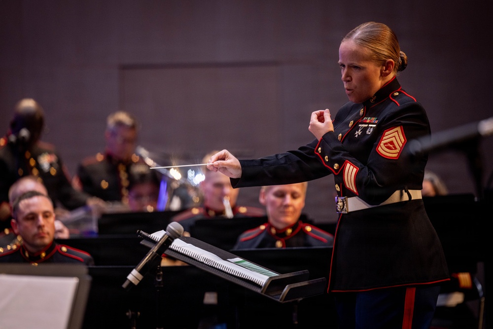 2nd Marine Division Band performs at Cité de la Musique et de la Danse de Soissons, France
