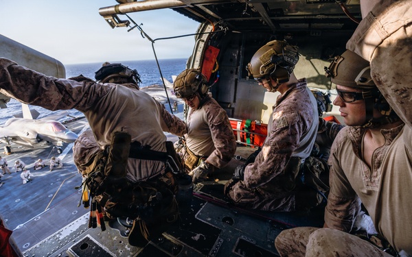 31st MEU | Maritime Raid Force Rappels