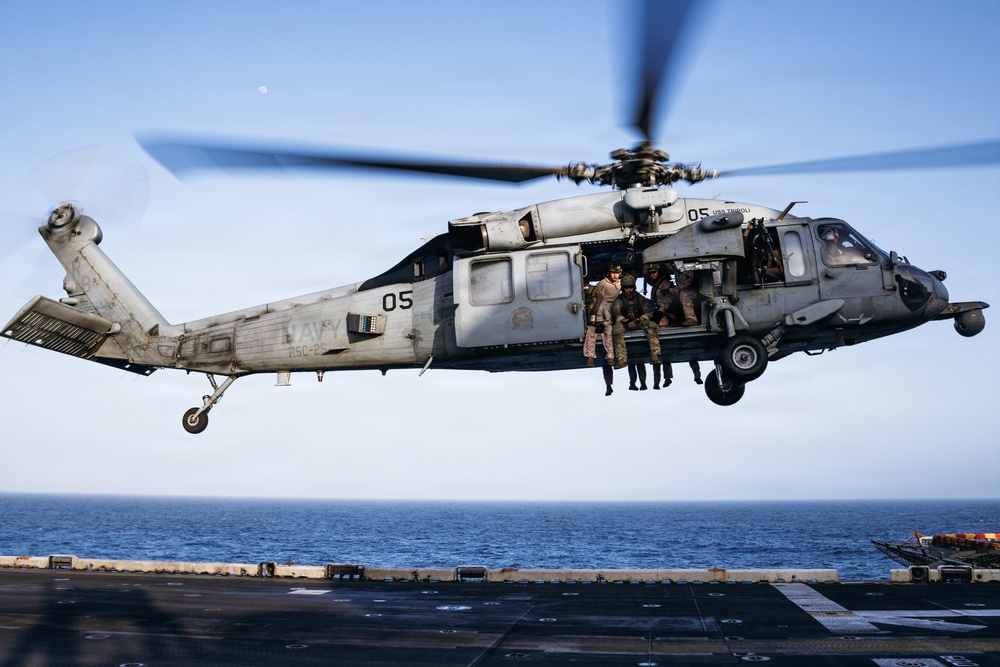 31st MEU | Maritime Raid Force Rappels