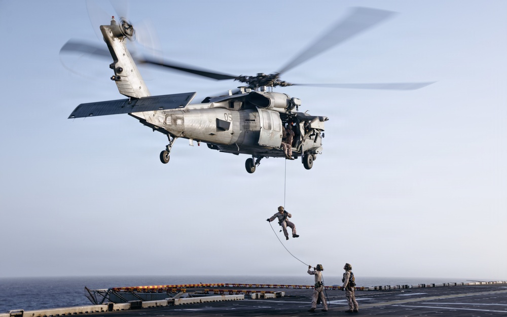 31st MEU | Maritime Raid Force Rappels