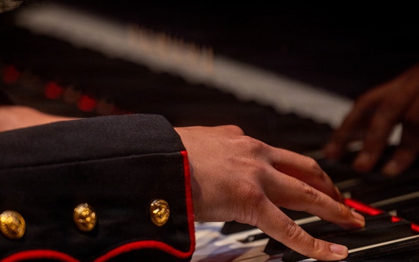2nd Marine Division Band performs at Cité de la Musique et de la Danse de Soissons, France