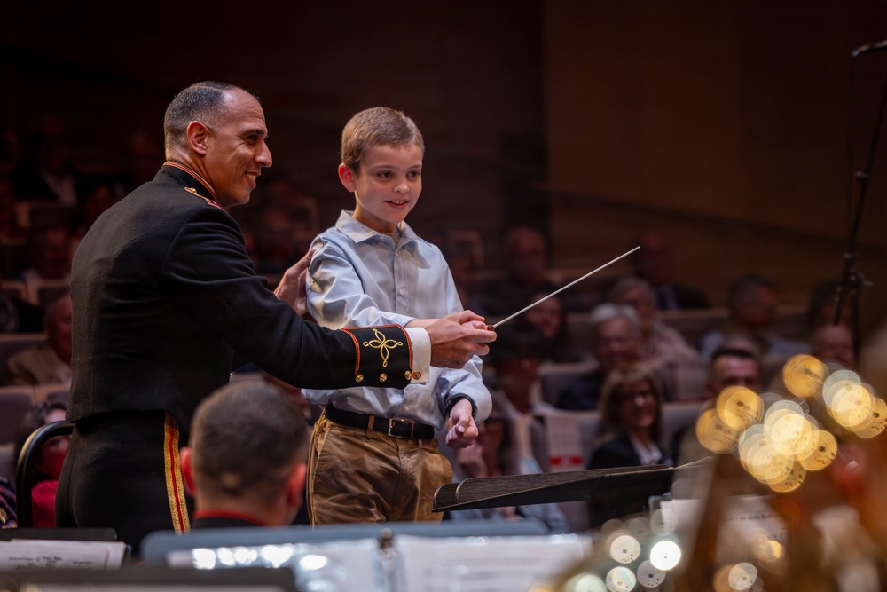 2nd Marine Division Band performs at Cité de la Musique et de la Danse de Soissons, France