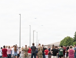 End of an Era: 133rd Airlift Wing Welcomes Home Final C-130H Deployment