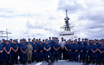 Golden State Warriors representative tours USCGC Bertholf