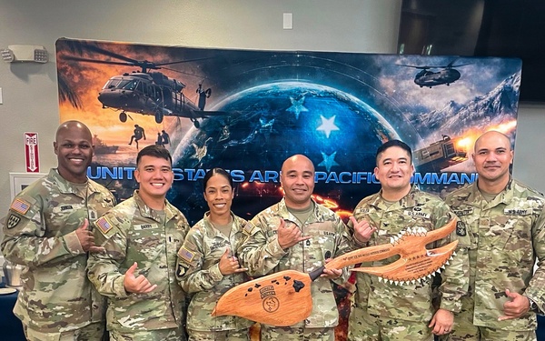 Soldier Spotlight - 94th Army Air and Missile Defense Command Officer gives back to his hometown school