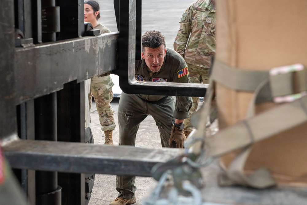 189th AW Transports Donated Equipment to Guatemala