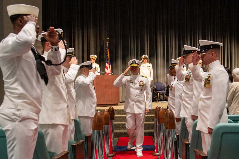 Capt. Lacy Lodmell Assumes Command of Submarine Squadron 19