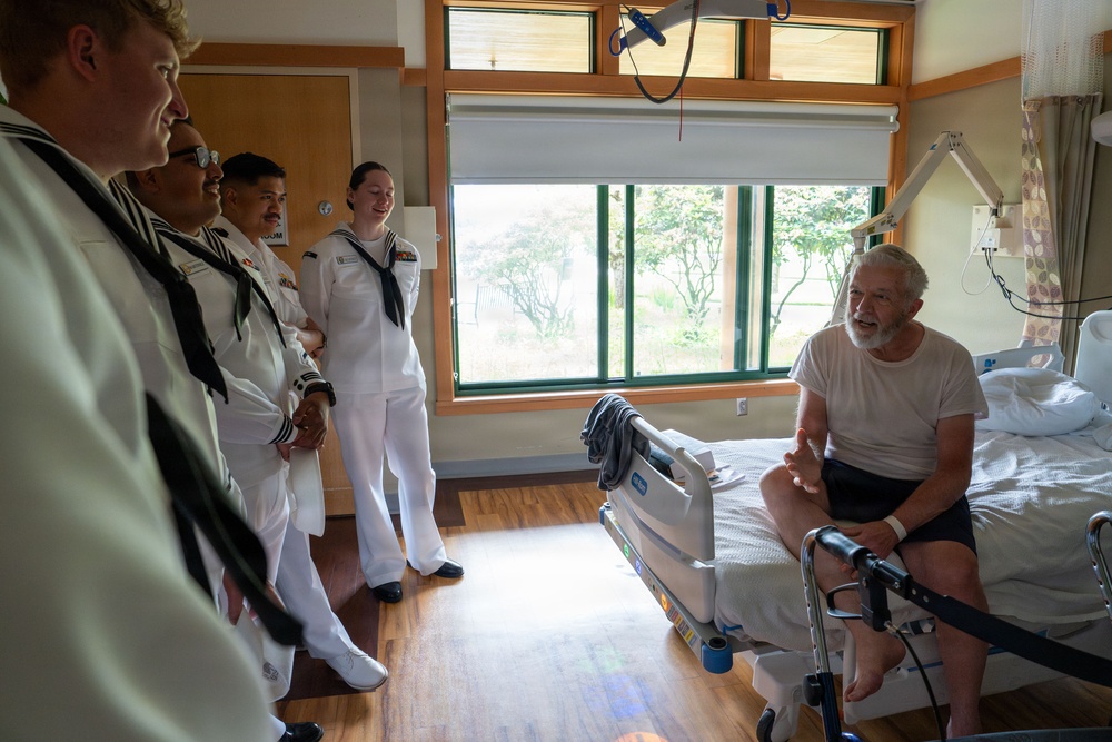 Sailors Visit Portland VA Medical Center