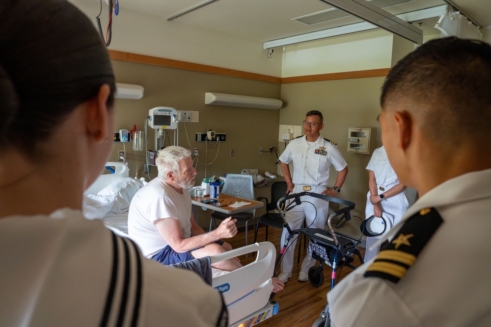 Sailors Visit Portland VA Medical Center