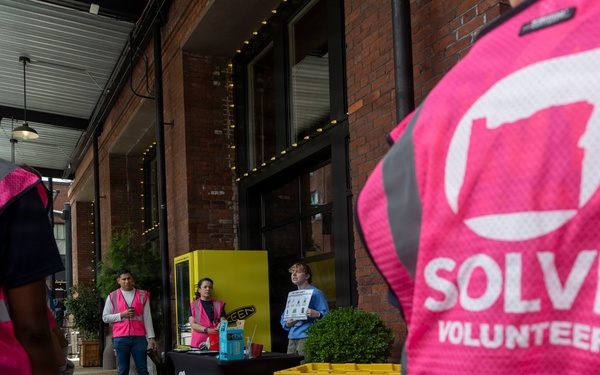 Street litter pickup volunteer event with SOLVE during Portland Fleet Week 2026