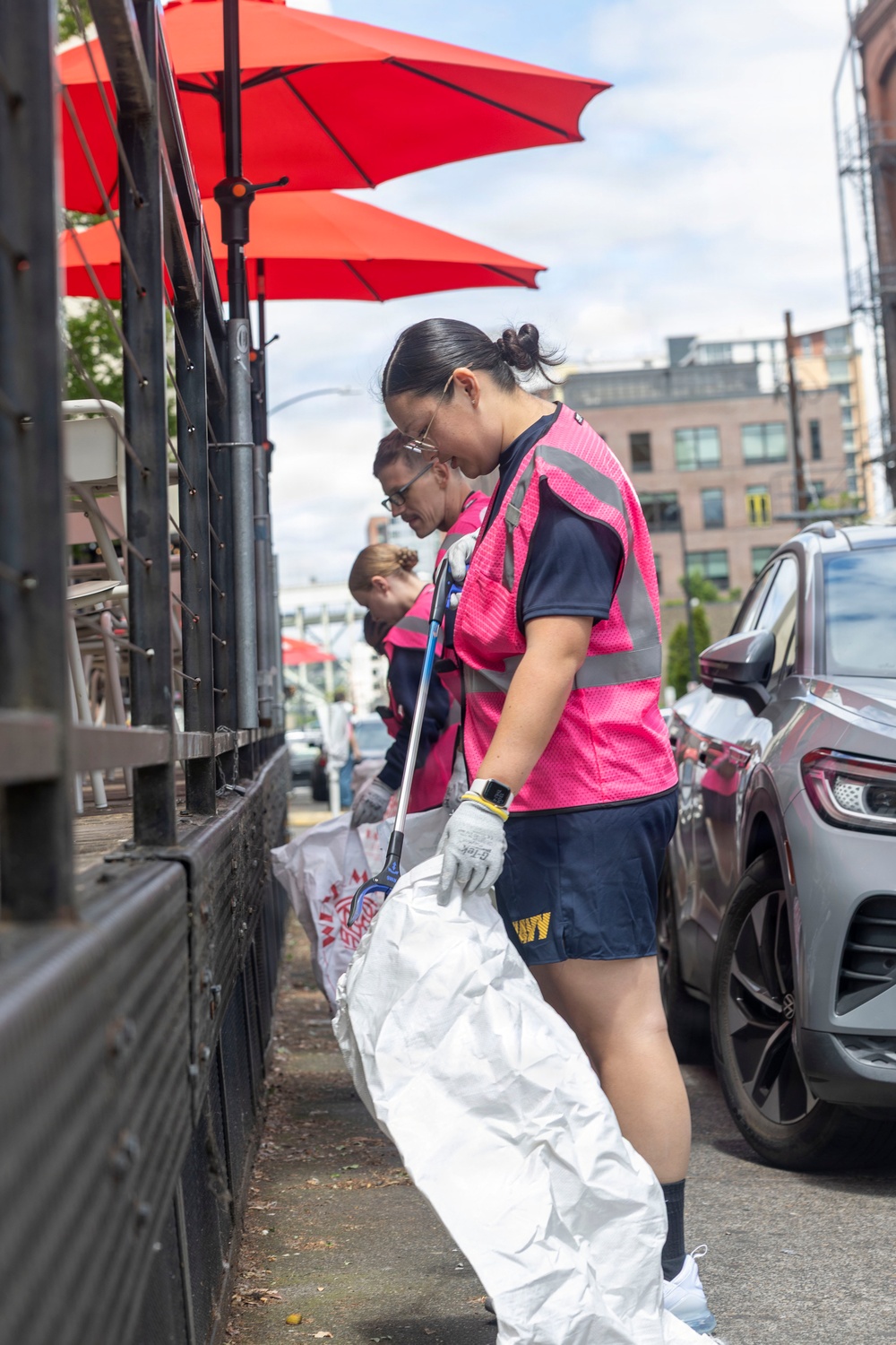 Street litter pickup volunteer event with SOLVE during Portland Fleet Week 2026
