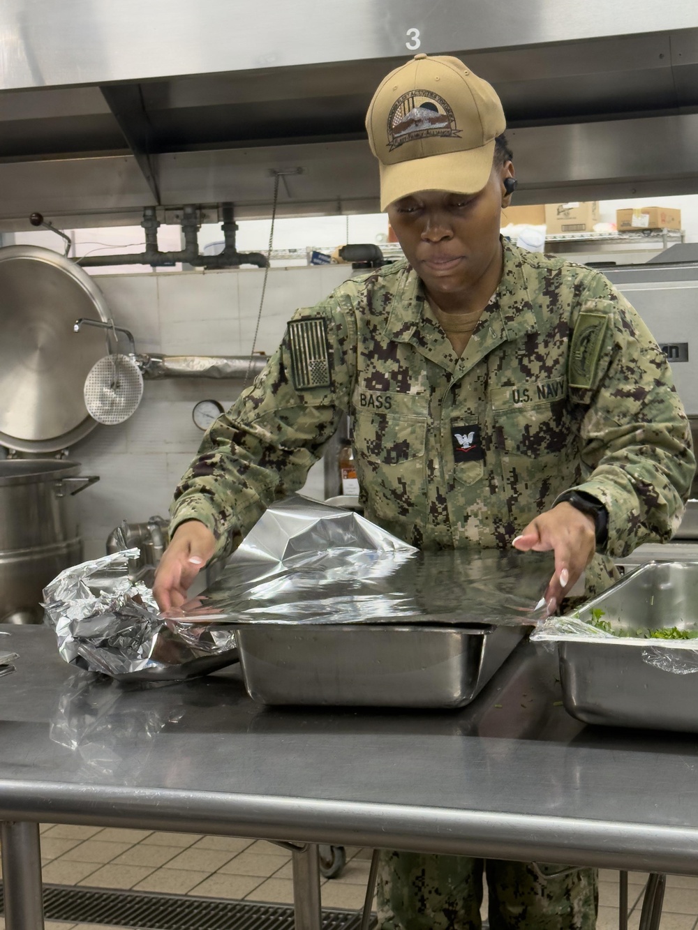 CFAY Commodore Matthew C. Perry General Mess Hosts Open Galley
