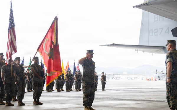 VMGR-152 hosts Change of Command ceremony