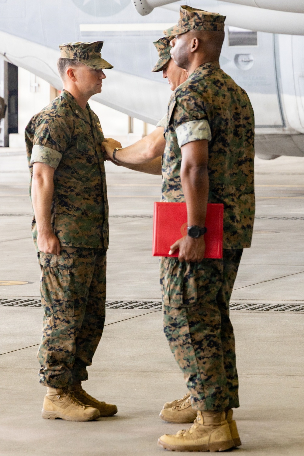VMGR-152 hosts Change of Command ceremony