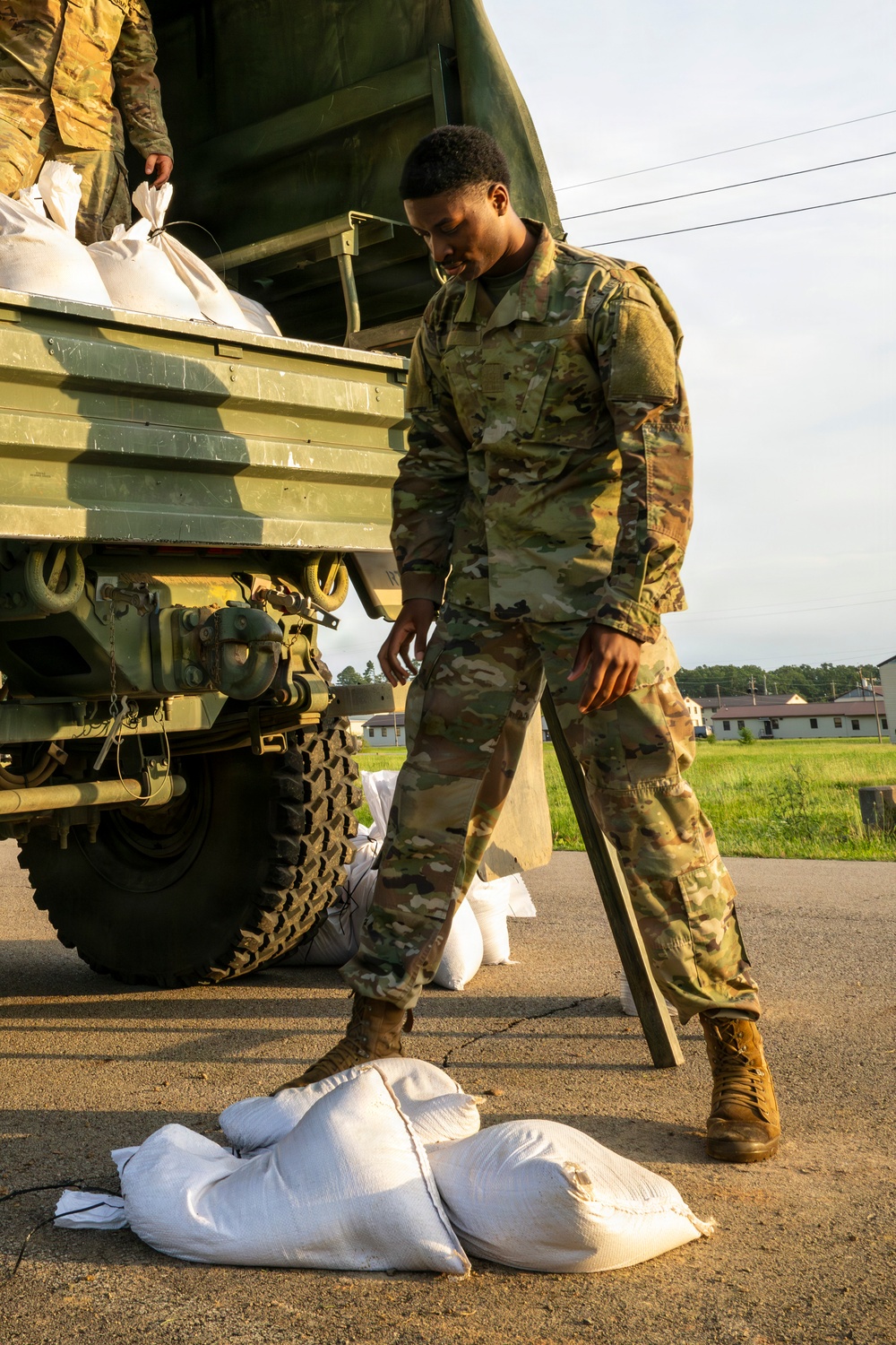 239th BEB Tests Their Combat Fitness At Chaffee