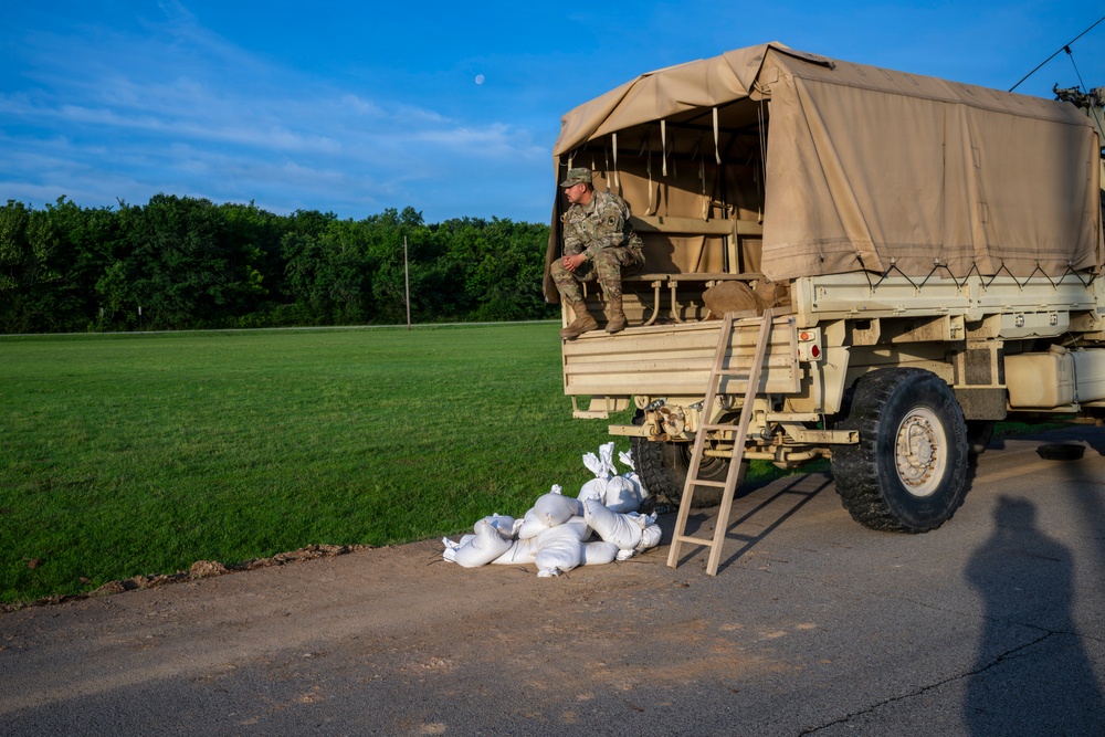 239th BEB Tests Their Combat Fitness At Chaffee