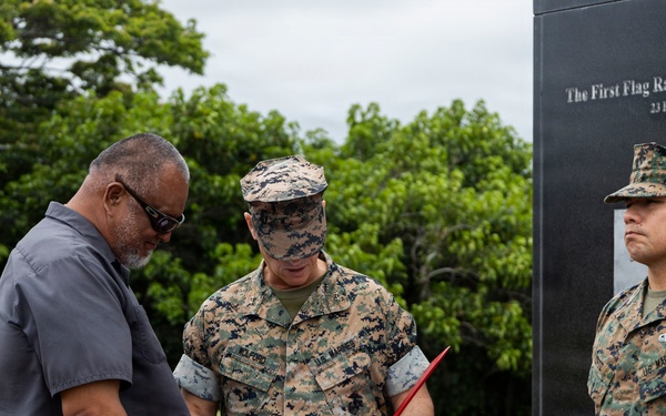 Dedication to Duty: MCIPAC Leadership presents Civilian of the Year awards at MCBH