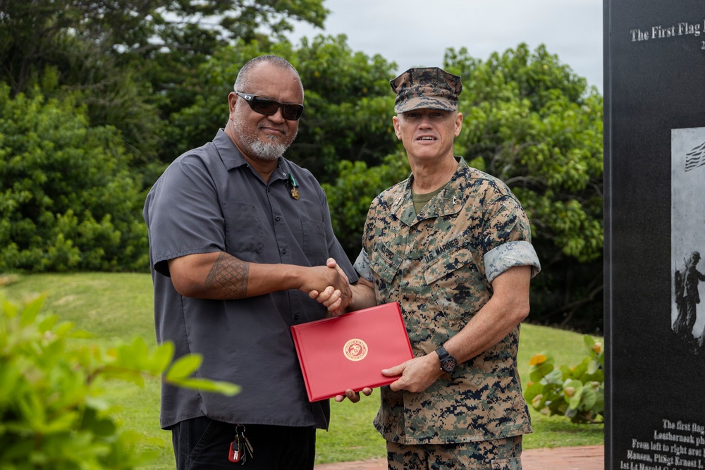 Dedication to Duty: MCIPAC Leadership presents Civilian of the Year awards at MCBH