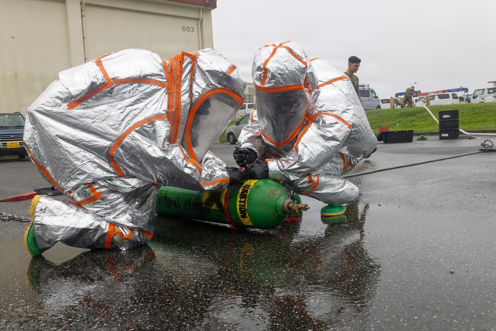 U.S. Marines, Airmen train during Toxic Wave 26