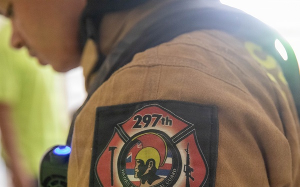 Hawaii Army National Guard firefighters conduct joint emergency response training on Maui