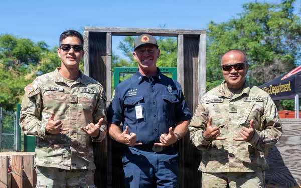 Hawaii Army National Guard firefighters conduct joint emergency response training on Maui